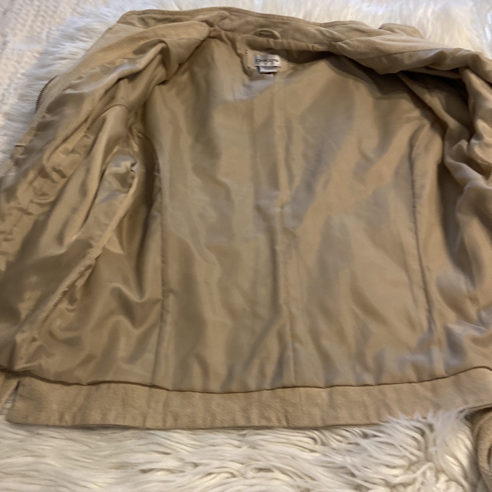 Chicos Leather Jacket excellent condition with front zipper tan color - Picture 5 of 16